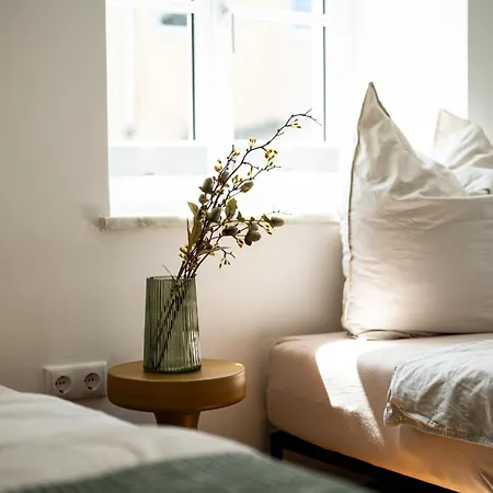 Apartman Lexapartments Zentral 101qm In Altstadtnaehe