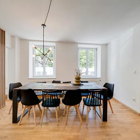 Lexapartments Zentral 101qm In Altstadtnaehe * اوغسبورغ